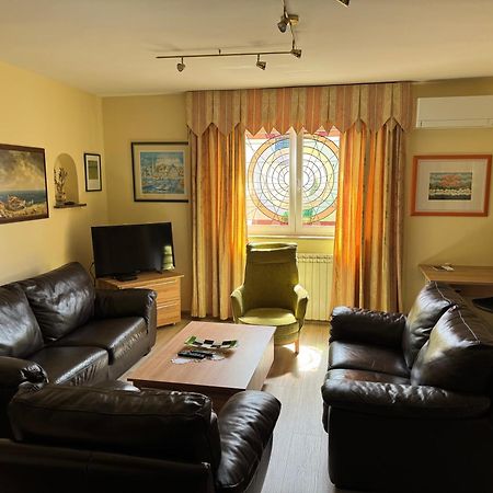 Apartments Finida Пореч Экстерьер фото